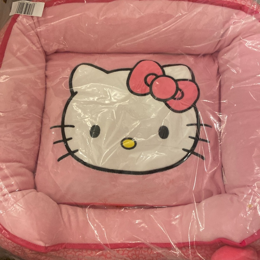 NEW Hello Kitty Loungefly mini backpack & more - Picture 8 of 12